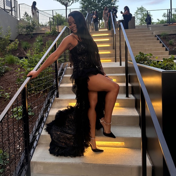 Beautiful Prom Dress with slit on right leg. Compliments guaranteed! - Picture 2 of 4